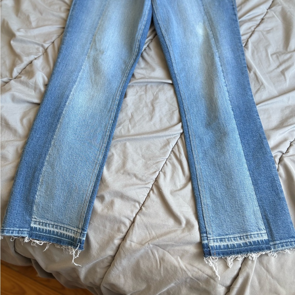 PAIGE Two-Tone Blue Jeans - Picture 4 of 8